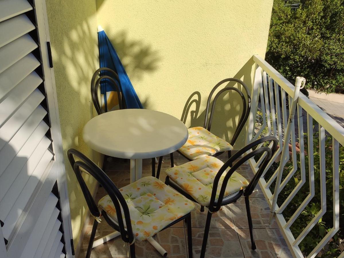 Apartments Ivo Makarska Exterior photo